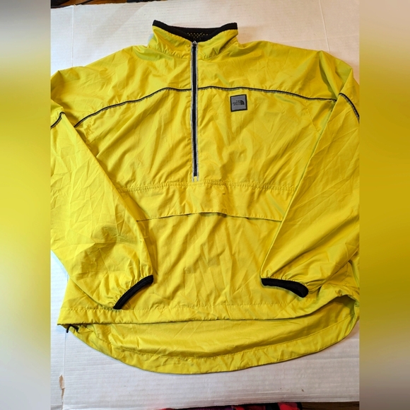 Mens The North Face Bright Yellow 3/ 4 Zip Windbreaker Size Medium - Picture 1 of 15